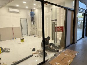 SERVICIO DE REPARACIÓN DE MAMPARAS 